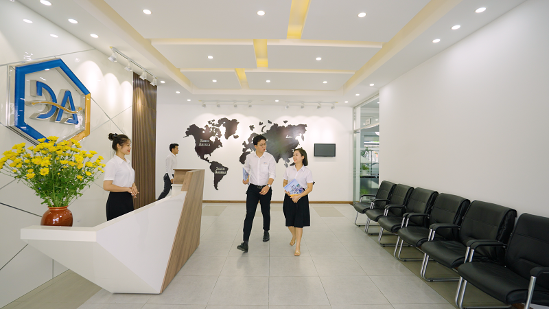 Cán bộ nhân sự Đông Á đã luôn cống hiến tận tâm xây dựng công ty phát triển